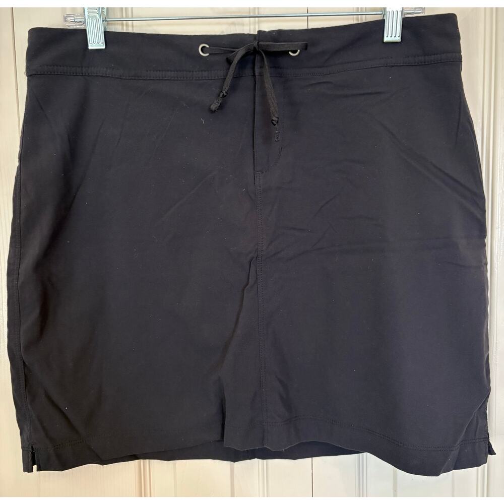Skort by Columbia size   10  black